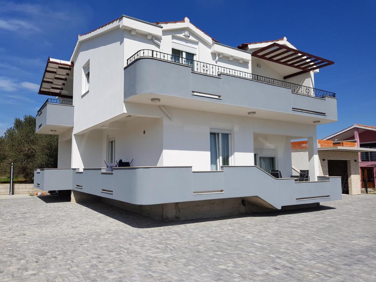 Apartment Mia Bibinje Exterior photo